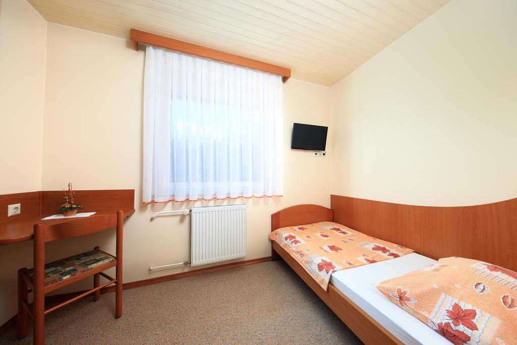 Rooms Sustersic Ljubljana Exteriör bild