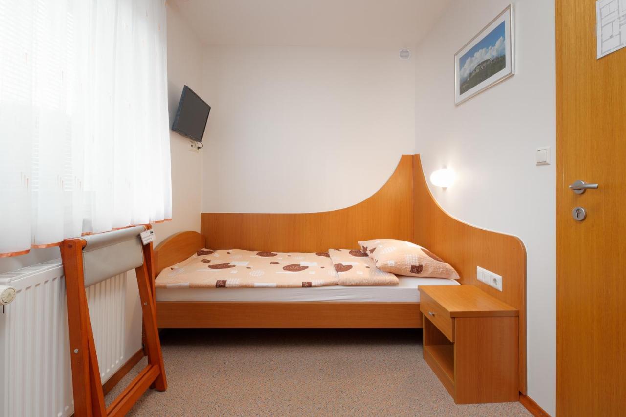 Rooms Sustersic Ljubljana Exteriör bild