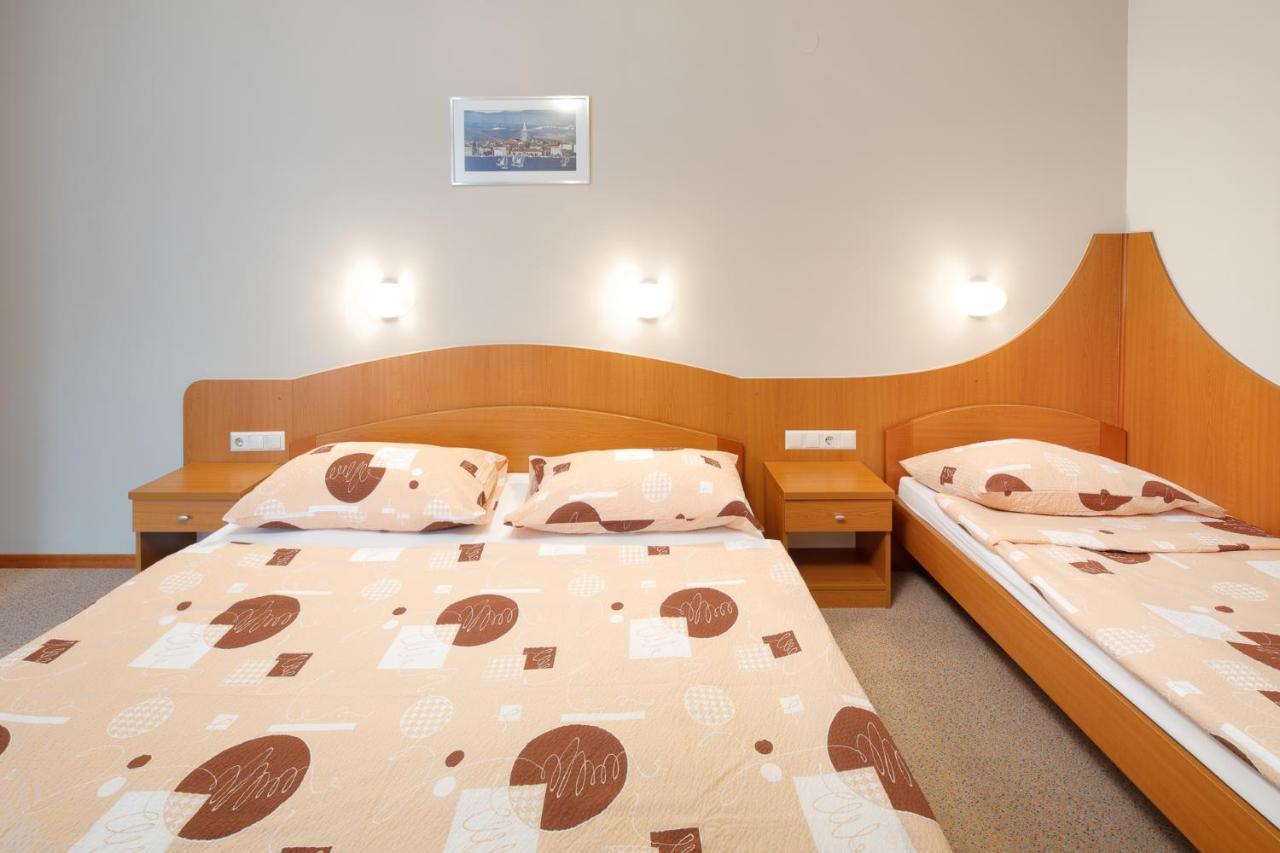 Rooms Sustersic Ljubljana Exteriör bild